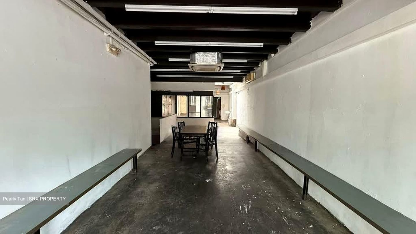 Neil Road (D2), Retail #546083071